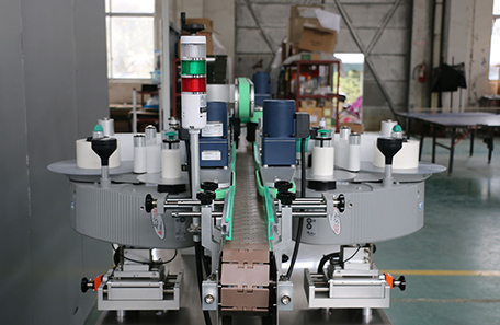 罐子雙面貼標機