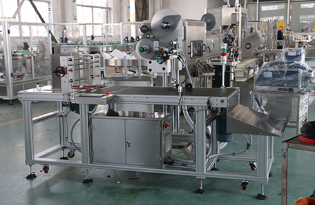 紙類(lèi)分頁(yè)貼標(biāo)機(jī)