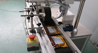 貼標簽設備在各行各業之中應用廣泛！